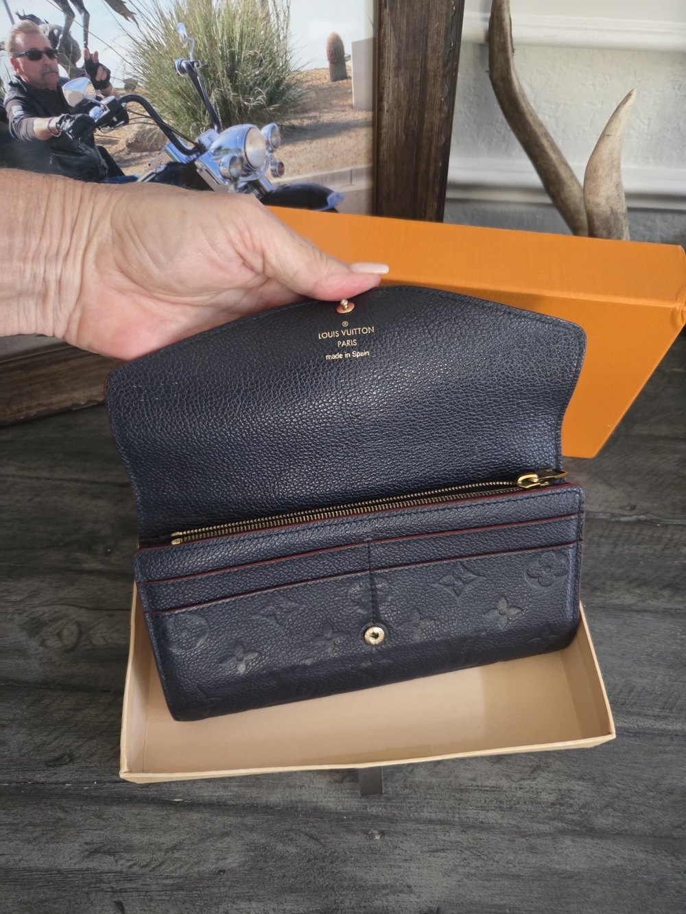 Louis Vuitton Navy Blue Empreinte Leather Wallet. - Picture 6 of 10